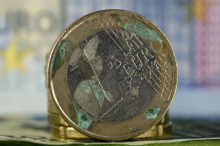 Moneda de euro oxidada