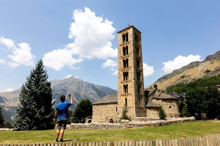 Iglesia de Sant Climent de Taüll, en la Vall de Boí