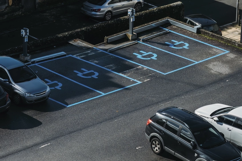 parking coche eléctrico