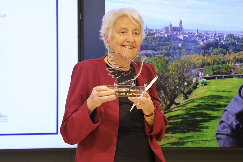 Soledad Gallego-Díaz, en la entrega del premio de ética periodística Aurelio Martín que le entregó la FAPE el pasado abril. 